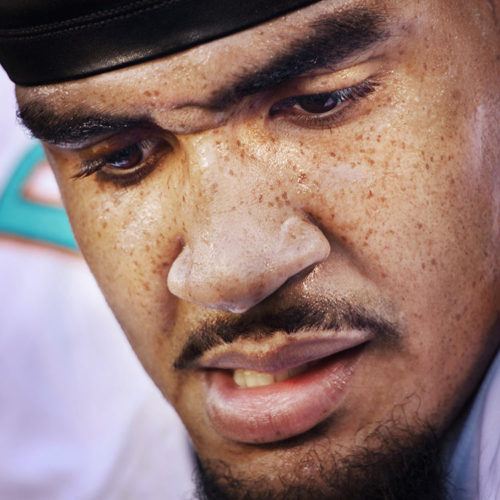 #50 Oliver Vernon - MIAMI DOLPHINS