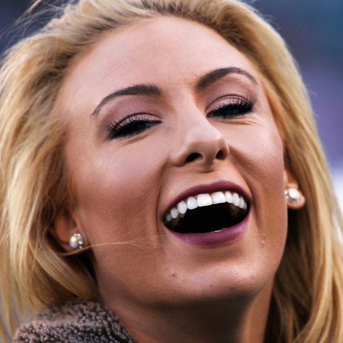 Cheerleader_01